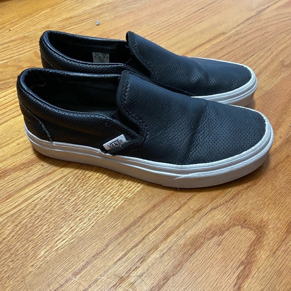 Vans - Picture 2 of 2